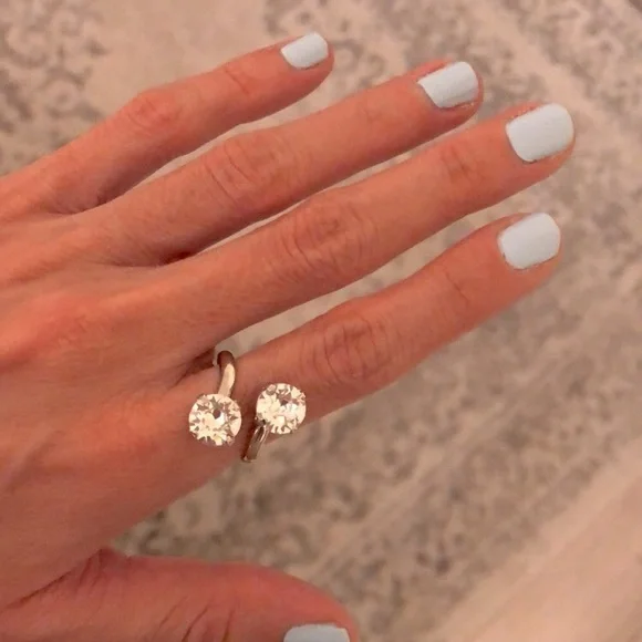 Crystal Statement Ring - Picture 2 of 6